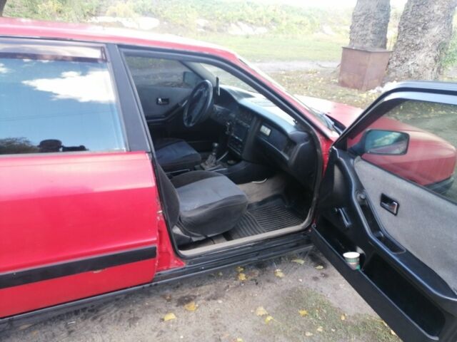 Красный Ауди 80, объемом двигателя 1 л и пробегом 111 тыс. км за 1250 $, фото 12 на Automoto.ua