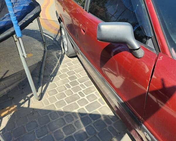 Красный Ауди 80, объемом двигателя 1.8 л и пробегом 380 тыс. км за 1000 $, фото 5 на Automoto.ua