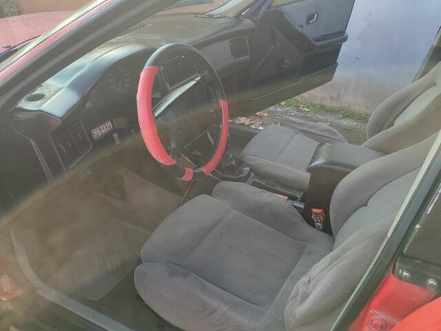 Червоний Ауді 80, об'ємом двигуна 1.8 л та пробігом 350 тис. км за 1250 $, фото 19 на Automoto.ua