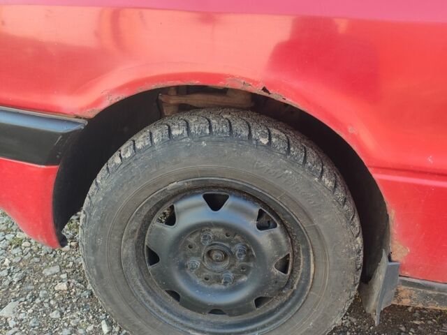 Червоний Ауді 80, об'ємом двигуна 1.8 л та пробігом 350 тис. км за 1250 $, фото 4 на Automoto.ua