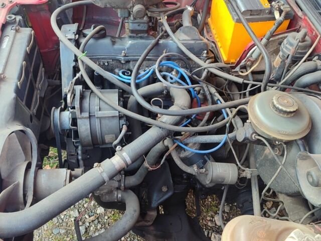 Червоний Ауді 80, об'ємом двигуна 1.8 л та пробігом 350 тис. км за 1250 $, фото 13 на Automoto.ua