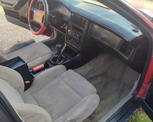 Красный Ауди 80, объемом двигателя 1.8 л и пробегом 350 тыс. км за 1250 $, фото 19 на Automoto.ua