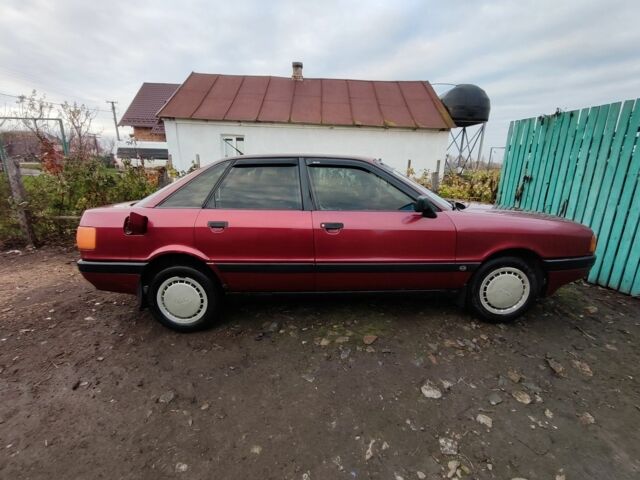 Красный Ауди 80, объемом двигателя 1.8 л и пробегом 280 тыс. км за 1600 $, фото 3 на Automoto.ua