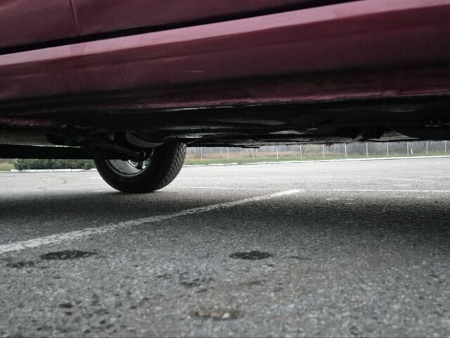 Червоний Ауді 80, об'ємом двигуна 1.8 л та пробігом 185 тис. км за 3000 $, фото 5 на Automoto.ua