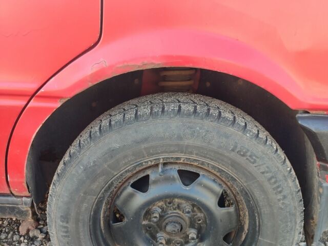 Червоний Ауді 80, об'ємом двигуна 1.8 л та пробігом 350 тис. км за 1250 $, фото 6 на Automoto.ua