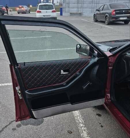 Красный Ауди 80, объемом двигателя 1.8 л и пробегом 185 тыс. км за 3100 $, фото 12 на Automoto.ua