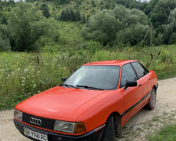 Красный Ауди 80, объемом двигателя 1.8 л и пробегом 244 тыс. км за 1250 $, фото 1 на Automoto.ua
