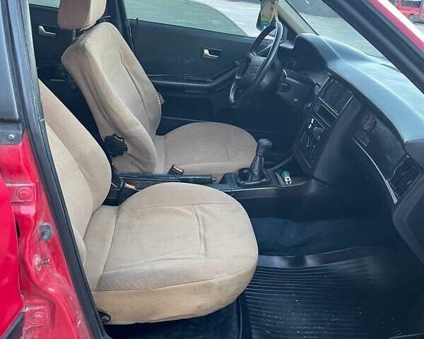 Червоний Ауді 80, об'ємом двигуна 1.78 л та пробігом 380 тис. км за 1450 $, фото 24 на Automoto.ua