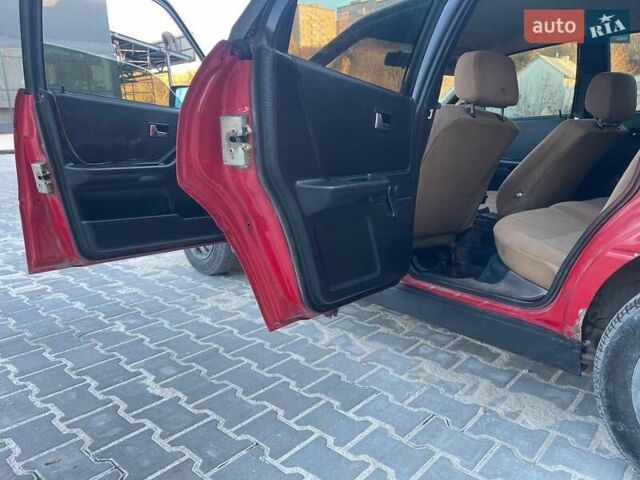 Червоний Ауді 80, об'ємом двигуна 1.78 л та пробігом 380 тис. км за 1450 $, фото 29 на Automoto.ua