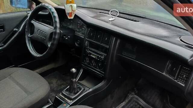 Красный Ауди 80, объемом двигателя 1.8 л и пробегом 281 тыс. км за 1500 $, фото 16 на Automoto.ua
