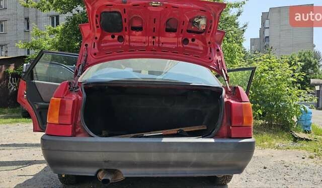 Красный Ауди 80, объемом двигателя 1.78 л и пробегом 130 тыс. км за 1700 $, фото 6 на Automoto.ua