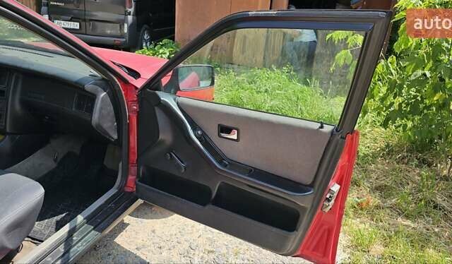 Красный Ауди 80, объемом двигателя 1.78 л и пробегом 130 тыс. км за 1700 $, фото 8 на Automoto.ua