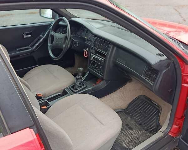 Красный Ауди 80, объемом двигателя 1.78 л и пробегом 320 тыс. км за 2300 $, фото 4 на Automoto.ua