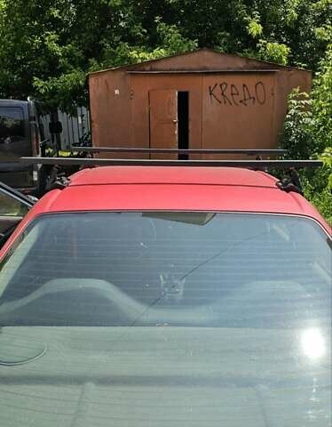 Красный Ауди 80, объемом двигателя 1.78 л и пробегом 130 тыс. км за 1700 $, фото 15 на Automoto.ua