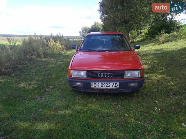 Червоний Ауді 80, об'ємом двигуна 1.8 л та пробігом 23 тис. км за 1400 $, фото 3 на Automoto.ua