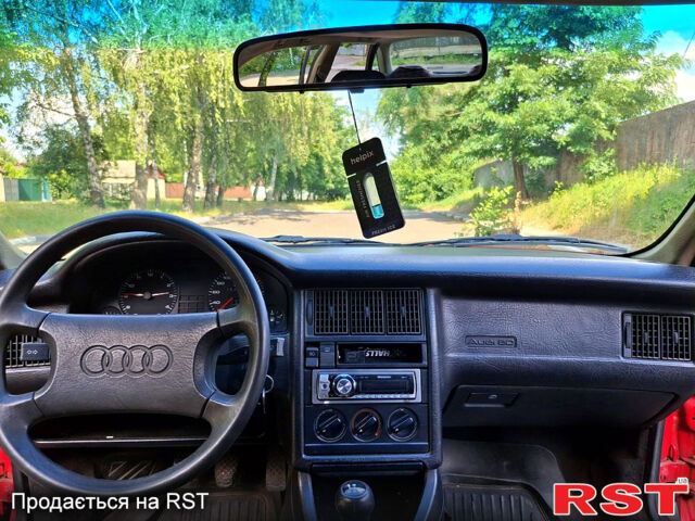 Червоний Ауді 80, об'ємом двигуна 1.8 л та пробігом 360 тис. км за 1750 $, фото 6 на Automoto.ua