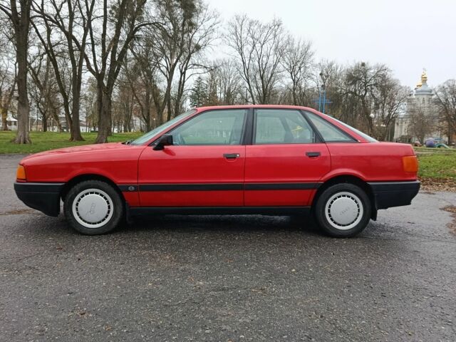Червоний Ауді 80, об'ємом двигуна 1.8 л та пробігом 1 тис. км за 2450 $, фото 5 на Automoto.ua