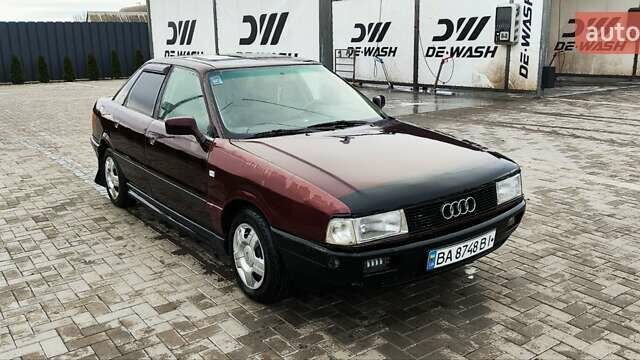 Красный Ауди 80, объемом двигателя 1.8 л и пробегом 281 тыс. км за 1500 $, фото 5 на Automoto.ua