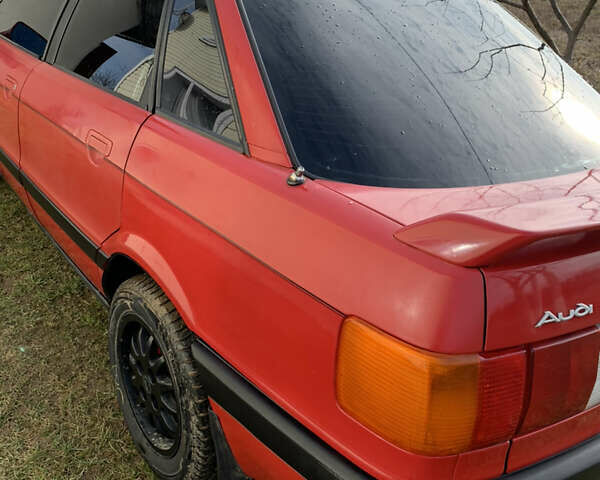 Красный Ауди 80, объемом двигателя 1.8 л и пробегом 235 тыс. км за 1800 $, фото 6 на Automoto.ua