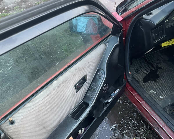 Красный Ауди 80, объемом двигателя 1.78 л и пробегом 180 тыс. км за 1500 $, фото 7 на Automoto.ua