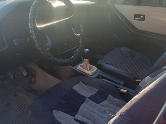 Красный Ауди 80, объемом двигателя 1.8 л и пробегом 2 тыс. км за 750 $, фото 2 на Automoto.ua