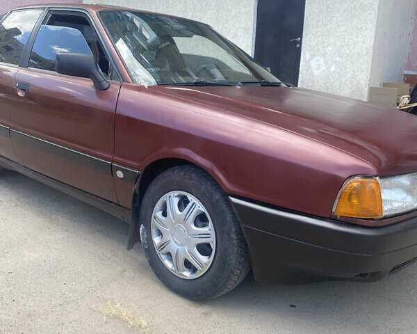 Червоний Ауді 80, об'ємом двигуна 1.76 л та пробігом 600 тис. км за 1300 $, фото 2 на Automoto.ua
