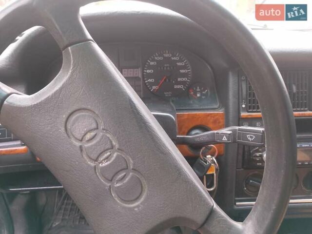 Красный Ауди 80, объемом двигателя 1.8 л и пробегом 318 тыс. км за 1650 $, фото 40 на Automoto.ua