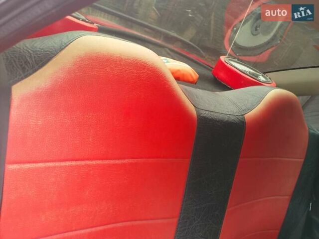 Красный Ауди 80, объемом двигателя 1.8 л и пробегом 318 тыс. км за 1650 $, фото 43 на Automoto.ua