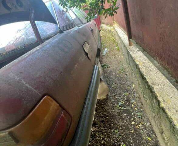 Червоний Ауді 80, об'ємом двигуна 2 л та пробігом 3 тис. км за 450 $, фото 1 на Automoto.ua