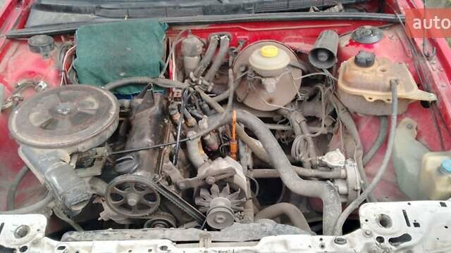 Ауді 80 1990 у Хмельницькому на Automoto.ua Червоний Ауді 80, об'ємом двигуна 1.8 л та пробігом 333 тис. км за 1000 $, фото 13 на Automoto.ua