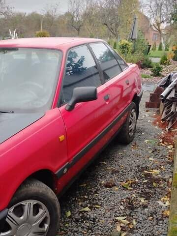 Ауді 80 1990 у Хмельницькому на Automoto.ua Червоний Ауді 80, об'ємом двигуна 1.8 л та пробігом 333 тис. км за 1000 $, фото 5 на Automoto.ua