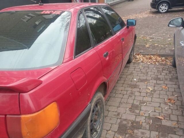 Красный Ауди 80, объемом двигателя 1.6 л и пробегом 3 тыс. км за 1200 $, фото 5 на Automoto.ua