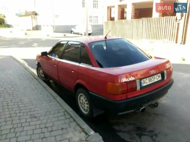 Червоний Ауді 80, об'ємом двигуна 1.8 л та пробігом 410 тис. км за 2200 $, фото 2 на Automoto.ua