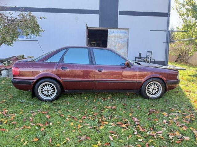 Ауди 80 1991 в Ивано-Франковске на Automoto.ua Красный Ауди 80, объемом двигателя 2 л и пробегом 468 тыс. км за 1800 $, фото 5 на Automoto.ua