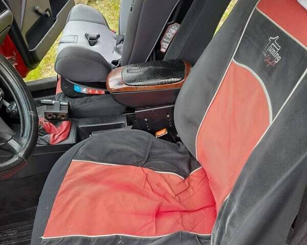 Красный Ауди 80, объемом двигателя 1.8 л и пробегом 290 тыс. км за 1300 $, фото 8 на Automoto.ua