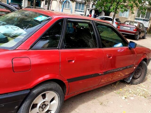 Червоний Ауді 80, об'ємом двигуна 1.8 л та пробігом 0 тис. км за 1300 $, фото 1 на Automoto.ua