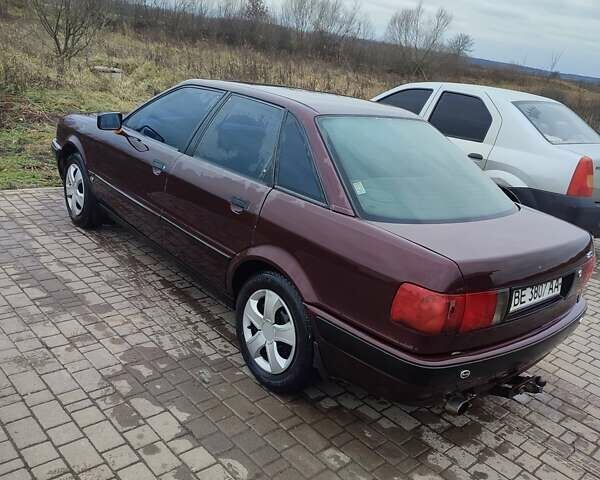 Красный Ауди 80, объемом двигателя 2 л и пробегом 322 тыс. км за 1150 $, фото 1 на Automoto.ua