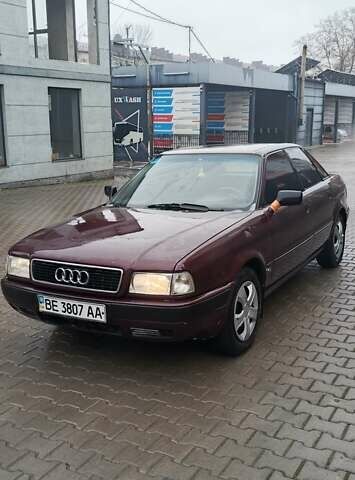 Червоний Ауді 80, об'ємом двигуна 2 л та пробігом 300 тис. км за 1399 $, фото 4 на Automoto.ua