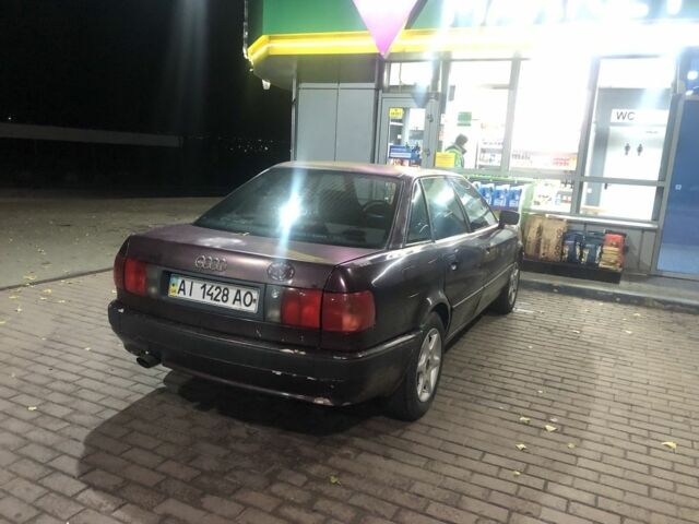 Красный Ауди 80, объемом двигателя 2 л и пробегом 260 тыс. км за 1600 $, фото 2 на Automoto.ua