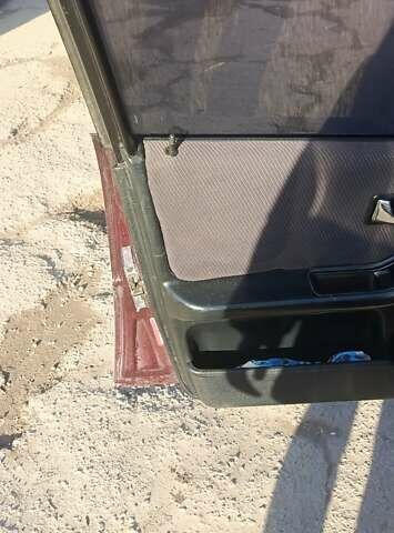 Червоний Ауді 80, об'ємом двигуна 2 л та пробігом 300 тис. км за 1250 $, фото 13 на Automoto.ua