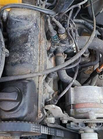 Червоний Ауді 80, об'ємом двигуна 2 л та пробігом 300 тис. км за 1250 $, фото 20 на Automoto.ua