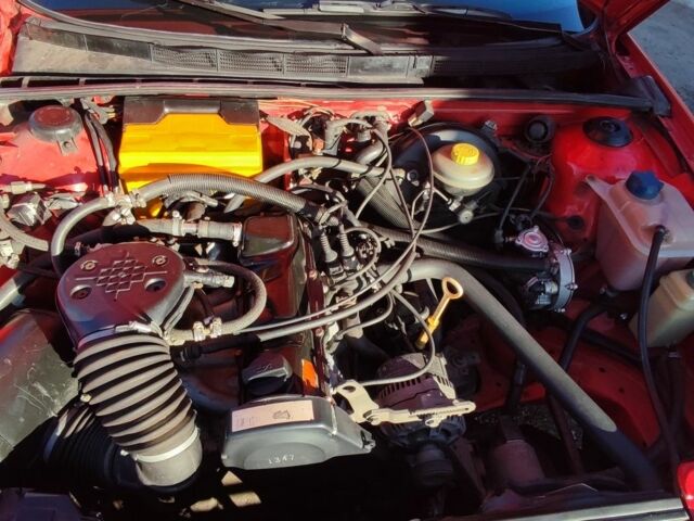 Червоний Ауді 80, об'ємом двигуна 2 л та пробігом 375 тис. км за 2300 $, фото 5 на Automoto.ua