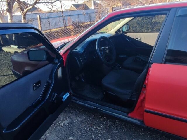 Червоний Ауді 80, об'ємом двигуна 2 л та пробігом 375 тис. км за 2300 $, фото 7 на Automoto.ua