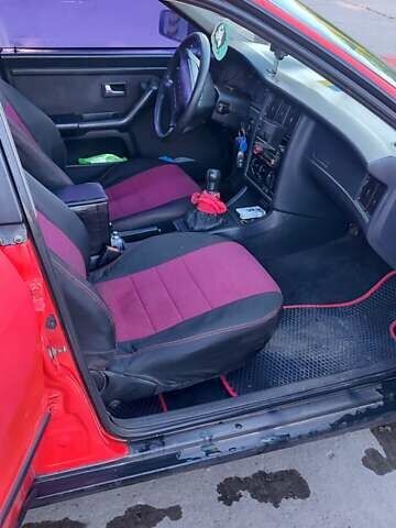 Красный Ауди 80, объемом двигателя 1.98 л и пробегом 150 тыс. км за 2300 $, фото 1 на Automoto.ua