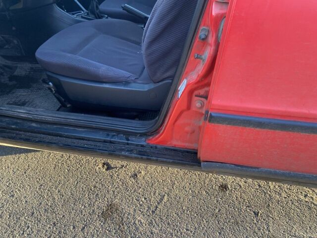 Красный Ауди 80, объемом двигателя 0 л и пробегом 200 тыс. км за 1250 $, фото 6 на Automoto.ua