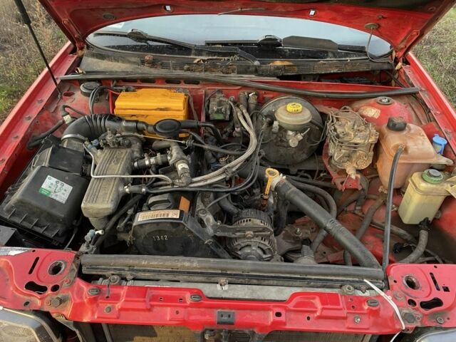 Красный Ауди 80, объемом двигателя 0 л и пробегом 200 тыс. км за 1250 $, фото 12 на Automoto.ua