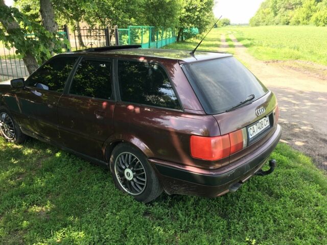 Червоний Ауді 80, об'ємом двигуна 2.6 л та пробігом 2 тис. км за 2300 $, фото 10 на Automoto.ua