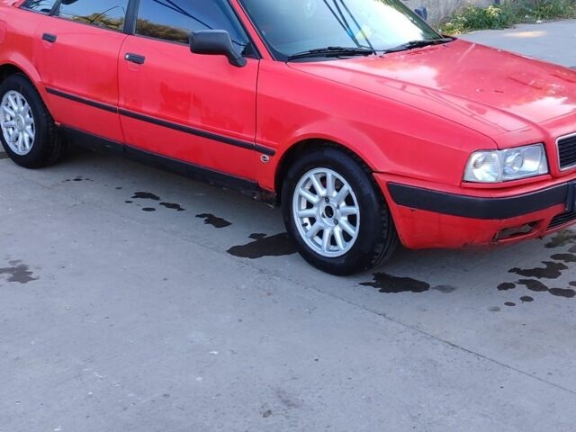 Ауди 80 1994 в Умани на Automoto.ua Красный Ауди 80, объемом двигателя 2 л и пробегом 150 тыс. км за 2200 $, фото 2 на Automoto.ua