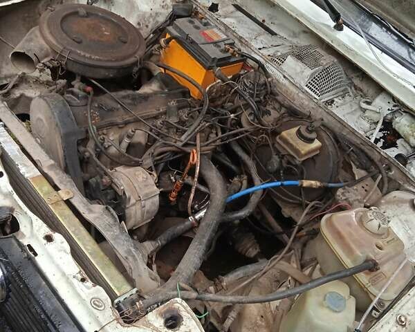 Ауди 80, объемом двигателя 1.8 л и пробегом 200 тыс. км за 650 $, фото 2 на Automoto.ua