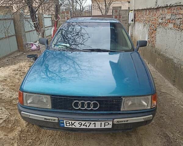 Ауді 80, об'ємом двигуна 1.8 л та пробігом 300 тис. км за 1800 $, фото 3 на Automoto.ua